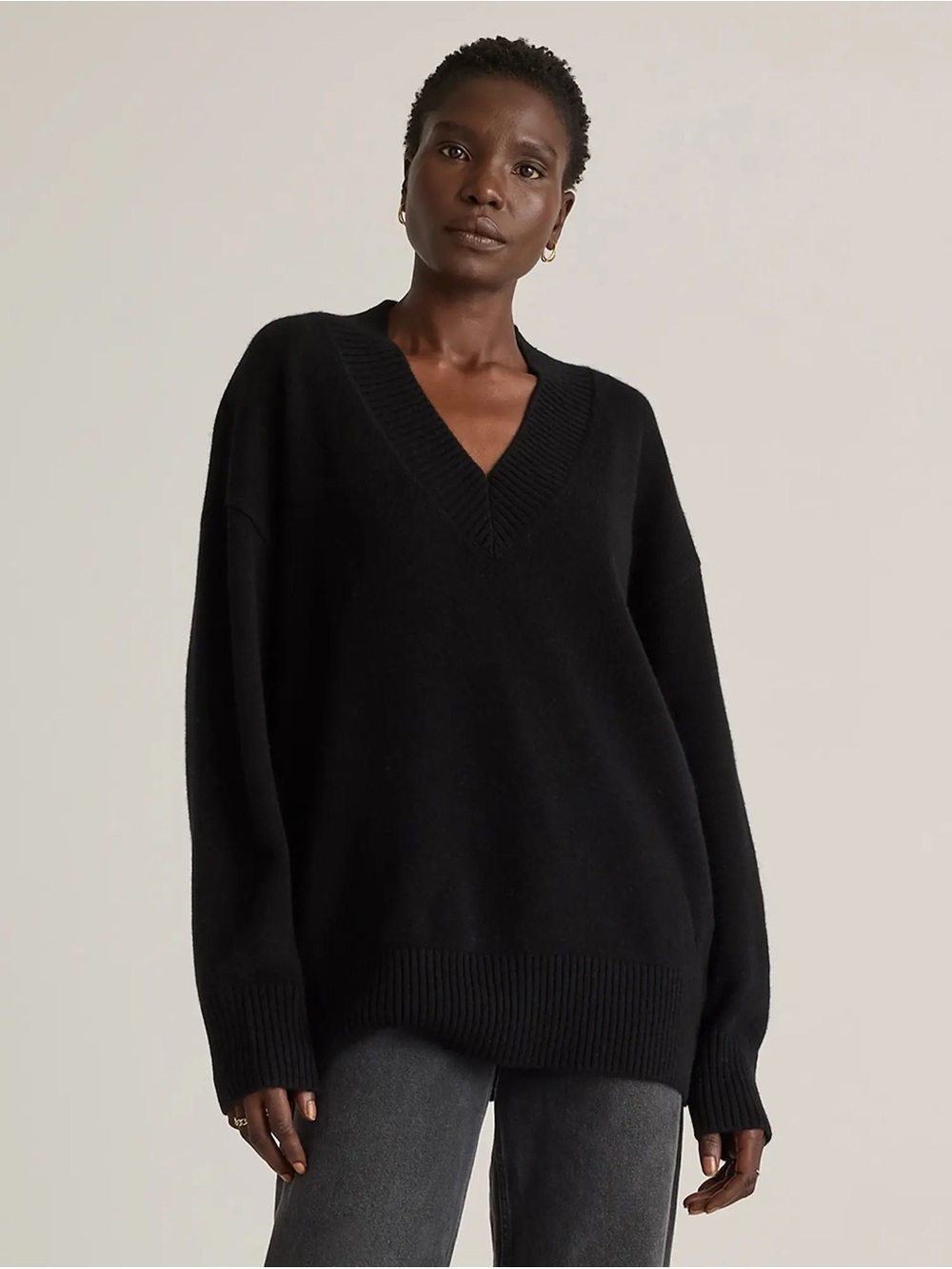 Quince Mongolian Cashmere Oversized V-Neck Sweater